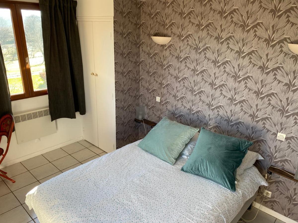 Le Domaine Du Gravier Bed and Breakfast Gramat Exteriör bild