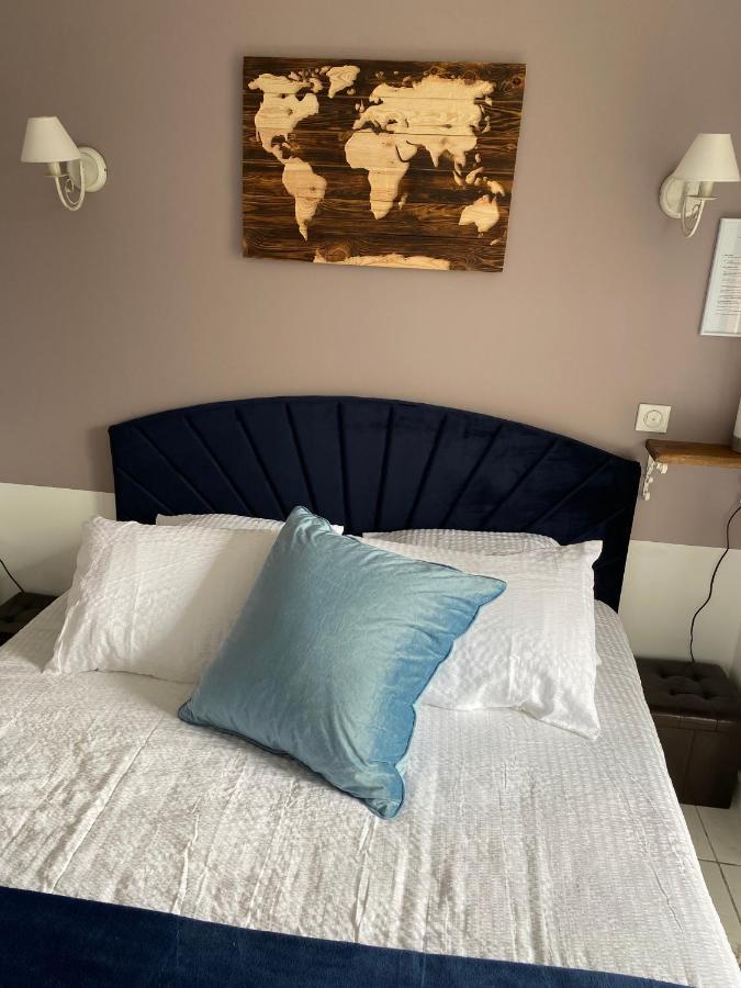 Le Domaine Du Gravier Bed and Breakfast Gramat Exteriör bild